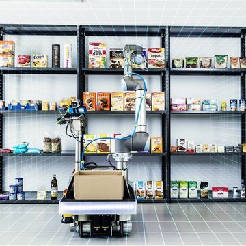 Bild von einem Roboter vor einer Regalwand mit Lebensmitteln