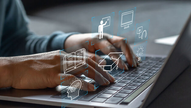 © JOURNEY STUDIO7, stock.adobe.com Symbolbild Weiterbildung