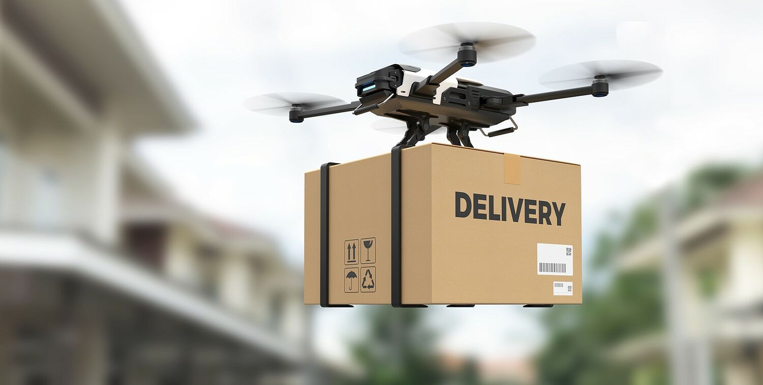 Drohne mit einem Paket