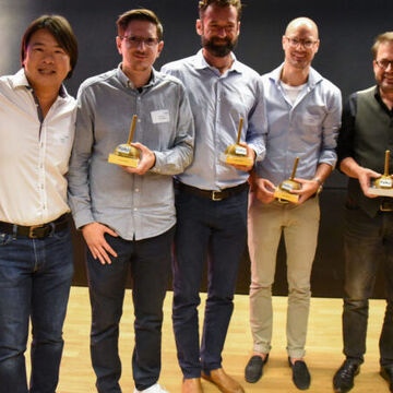 v.l.n.r.: Tobias Fauth (Geschäftsführer von cyberLAGO), Andreas Owen (Vorstandsvorsitzender von cyberLAGO), Markus Gambalat, Björn Gross, Matthias Heidorn, Mark Leinemann, Guido Sondern (Moderation); Quelle: cyberLAGO