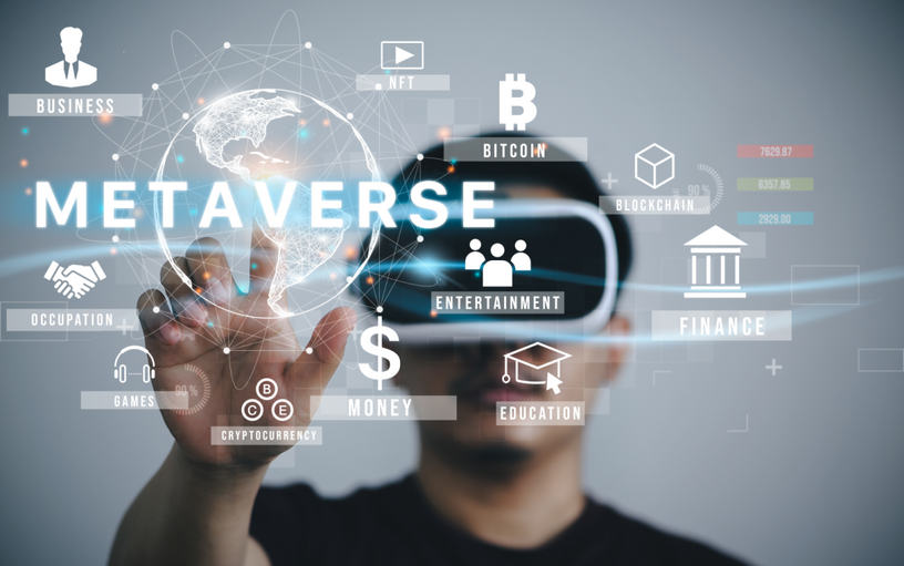 Mann trägt VR-Brille virtuelle Globale Internetverbindung Metaverse mit einer neuen Erfahrung in Metaverse virtuelle Welt.