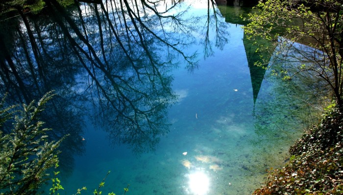 Virtuell Eintauchen: Die Blautopfhöhlenwelt lässt sich bald per VR erkunden. Bild: Pixabay; Quelle: MFG Baden-Württemberg 