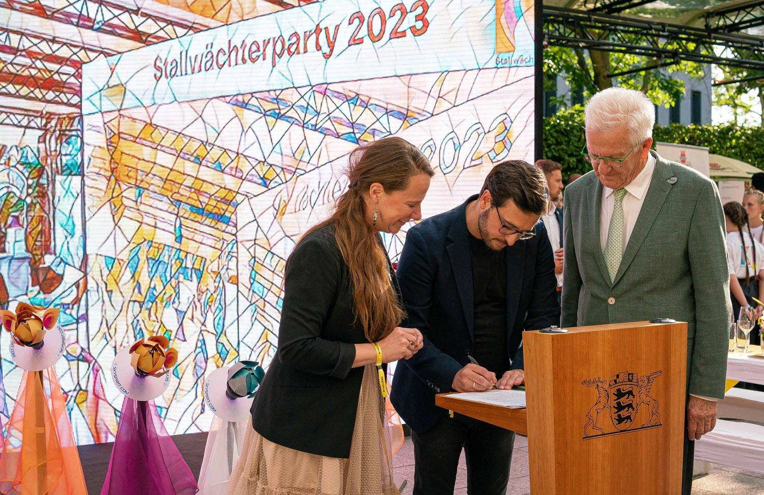  Ipai und die KI-Forschungskooperation Cyber Valley unterzeichnen eine Grundsatzvereinbarung zur Zusammenarbeit im Rahmen der Stallwächterparty 2023